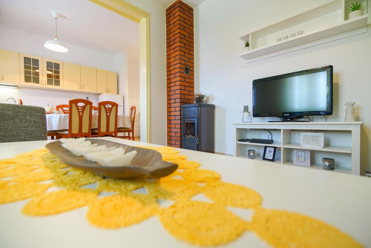 Apartment Jardin With Free Cowered Parking Zadar Ngoại thất bức ảnh