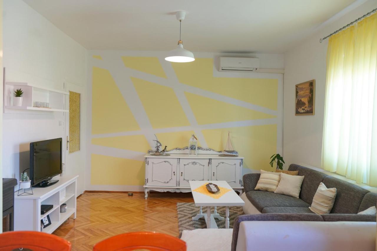 Apartment Jardin With Free Cowered Parking Zadar Ngoại thất bức ảnh